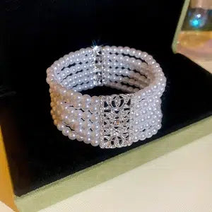 Pulsera 77