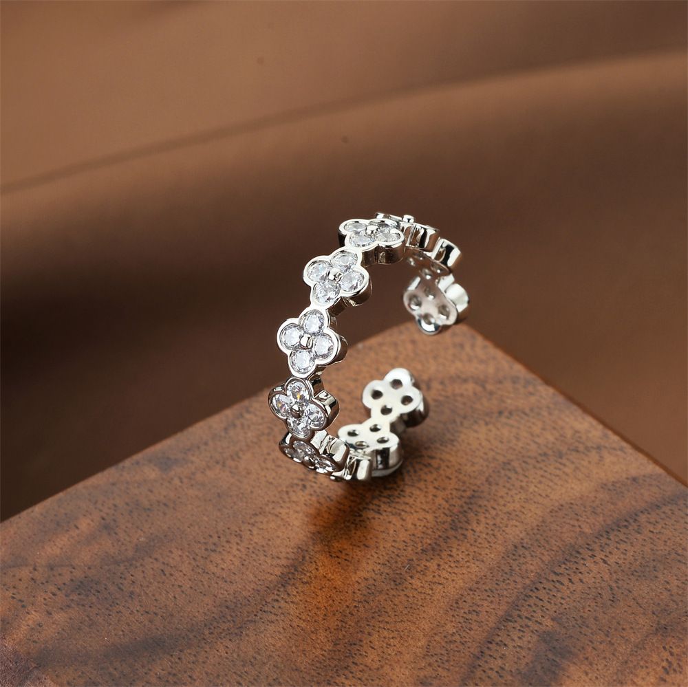 Anillo 23