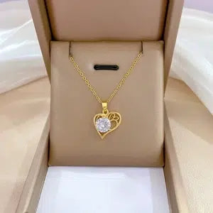 Collar 06