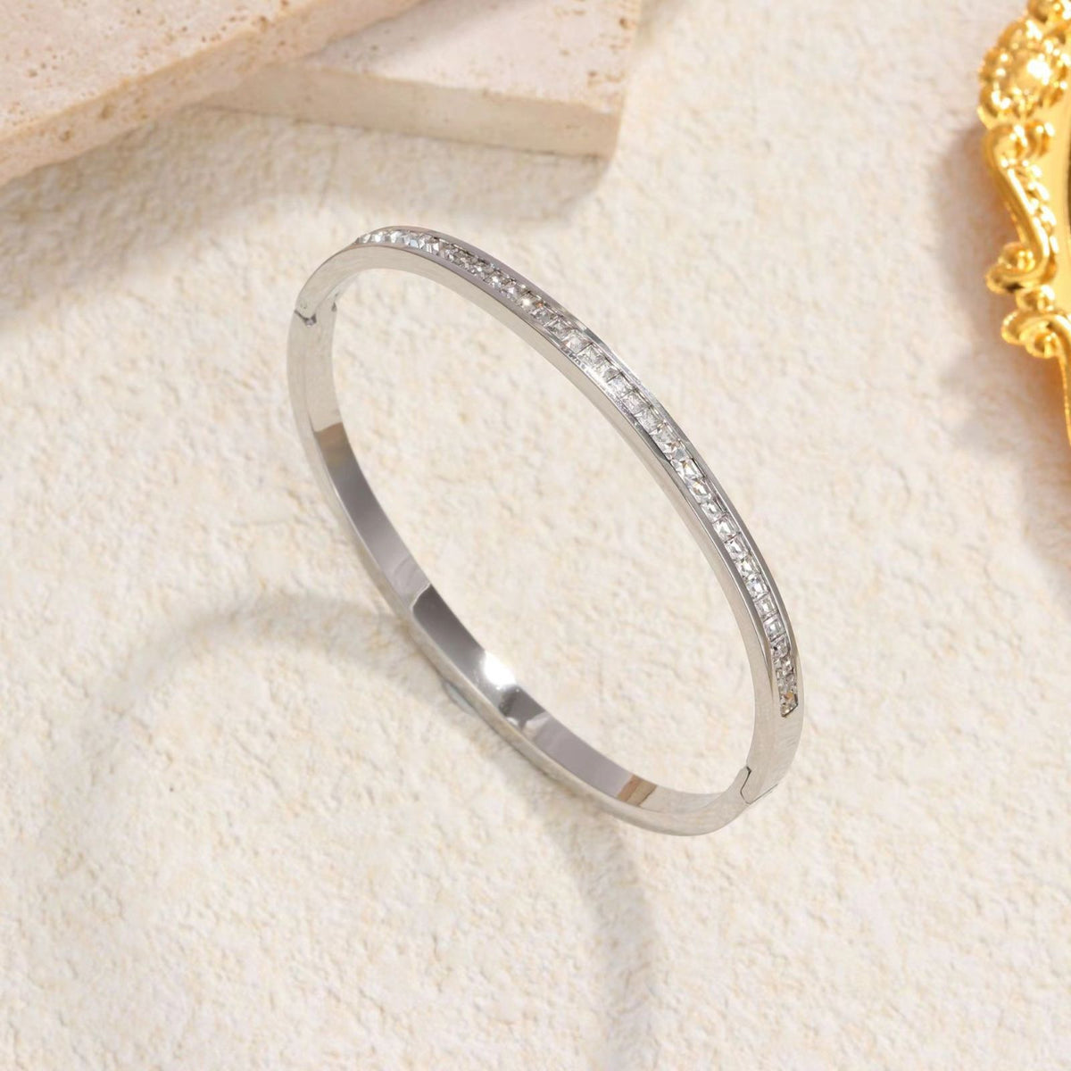 Pulsera 23
