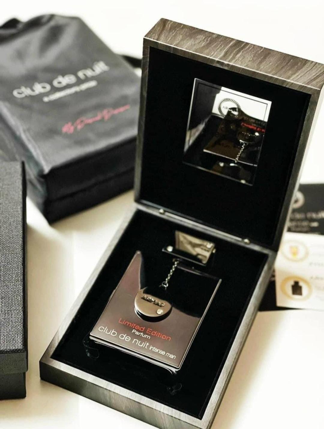 Armaf Club de Nuit Intense Man Limited Edition Parfum (H) 105ml - Imagen 2