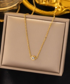 Collar 09